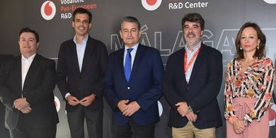 Para acelerar la transformacin digital de Andaluca, La Junta se ala con Vodafone